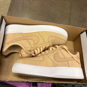 Brand New Unworn Nike